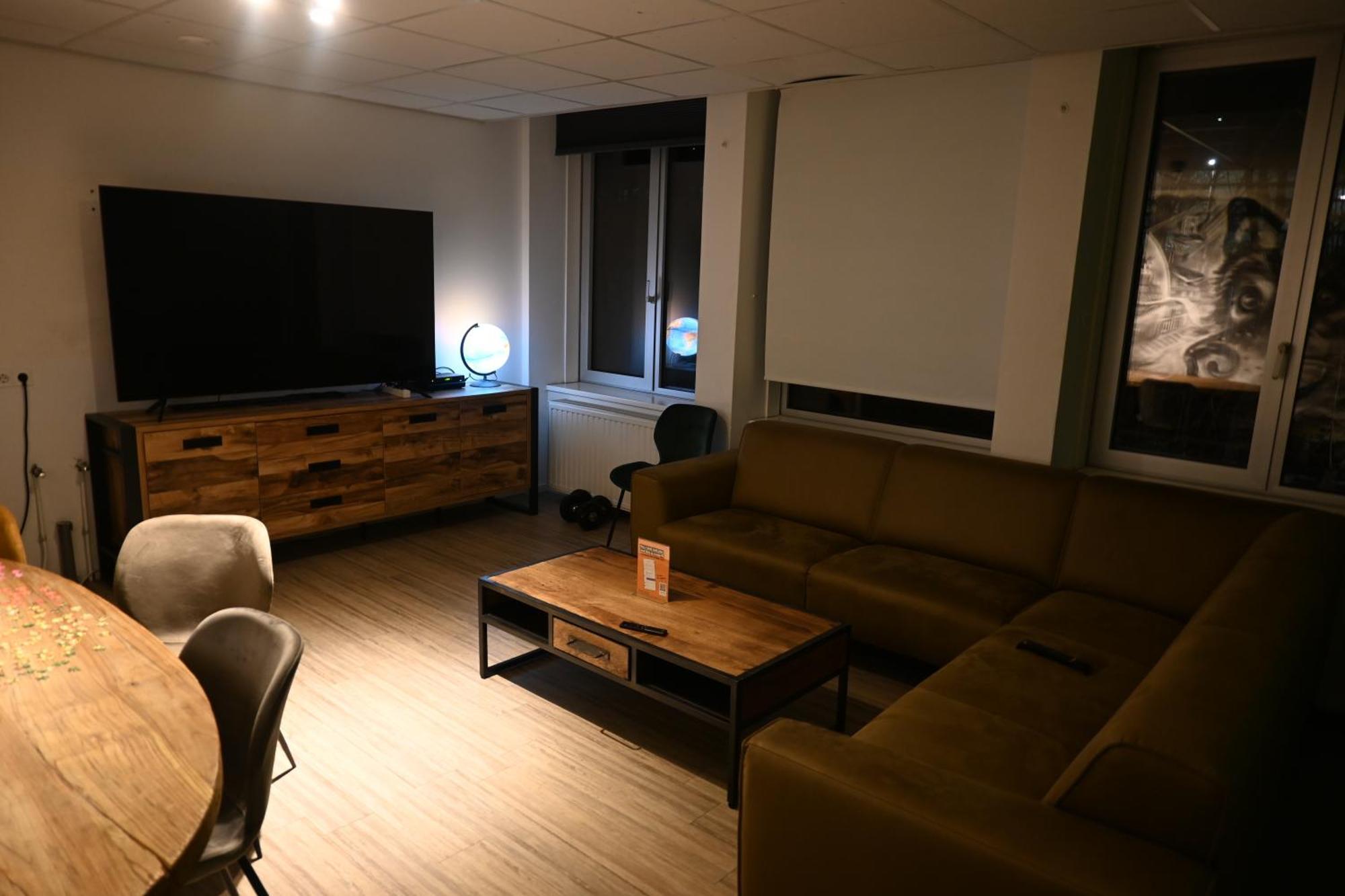 Single Capsule a room other capsules